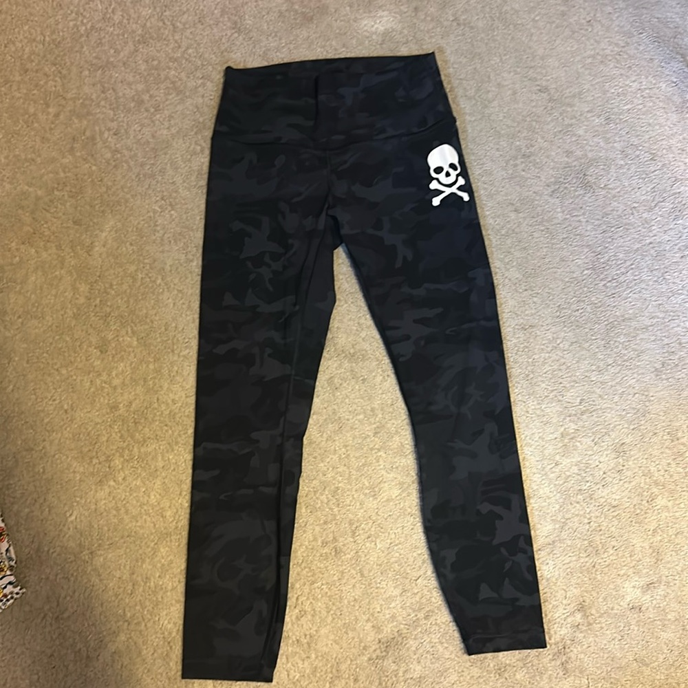 Lululemon leggings tie dye black